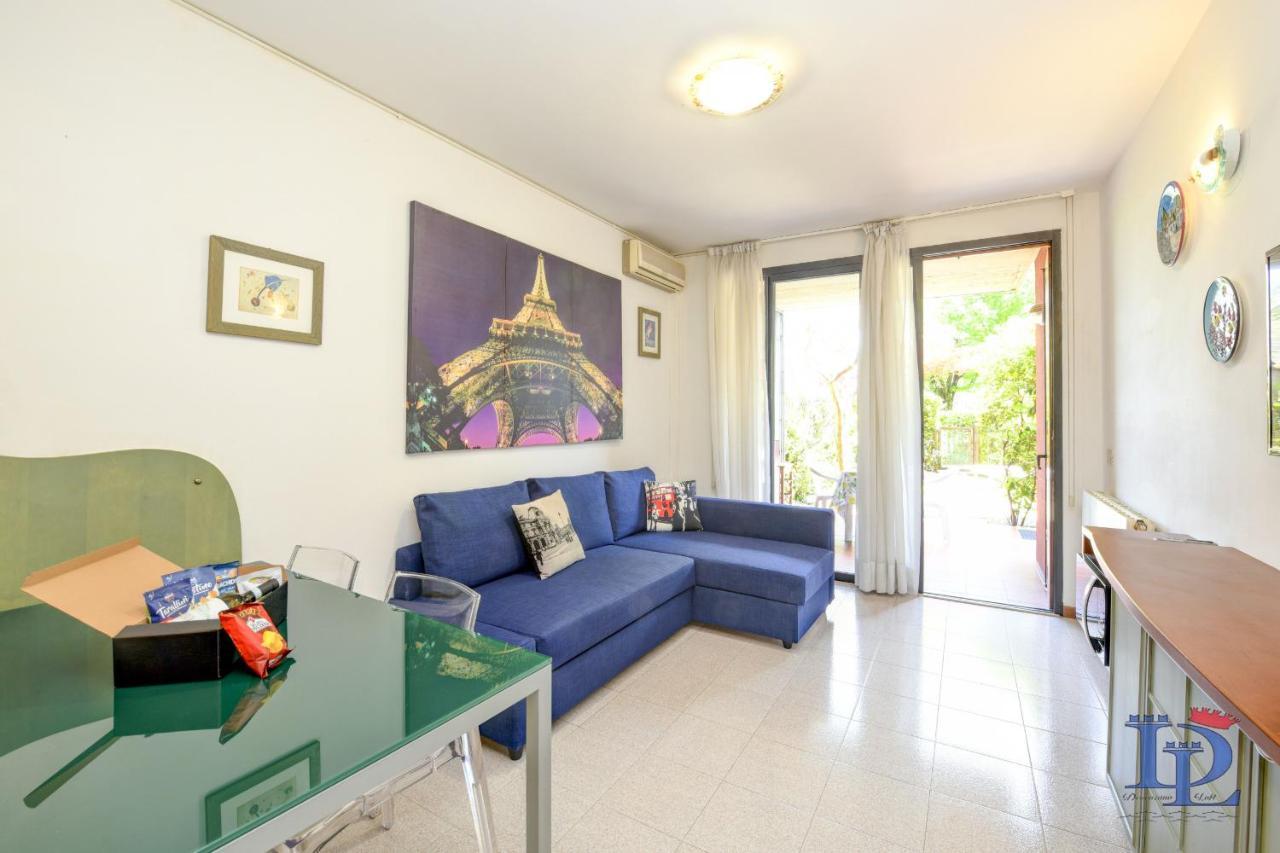 Desenzanoloft Official Partner Marriott Homes & Villas - Dolce Vita With Garden And Pools Desenzano del Garda Kültér fotó